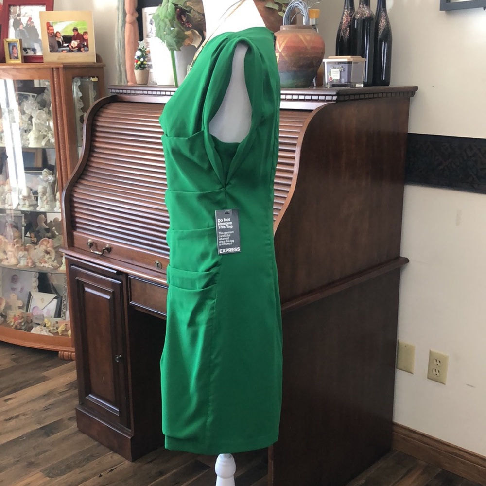 Express Sheath Dress Boldly in Green - Picture 7 of 16